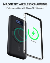 Load image into Gallery viewer, AUKEY PB-WL02i 10000MAH Magnetic Wireless Charging Power Bank