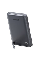 Load image into Gallery viewer, [3C | CCC Certified] Aukey PB-MS16 MagFusion Vista Qi2 10000mAh 30W Magnetic Wireless Fast Charging Power Bank
